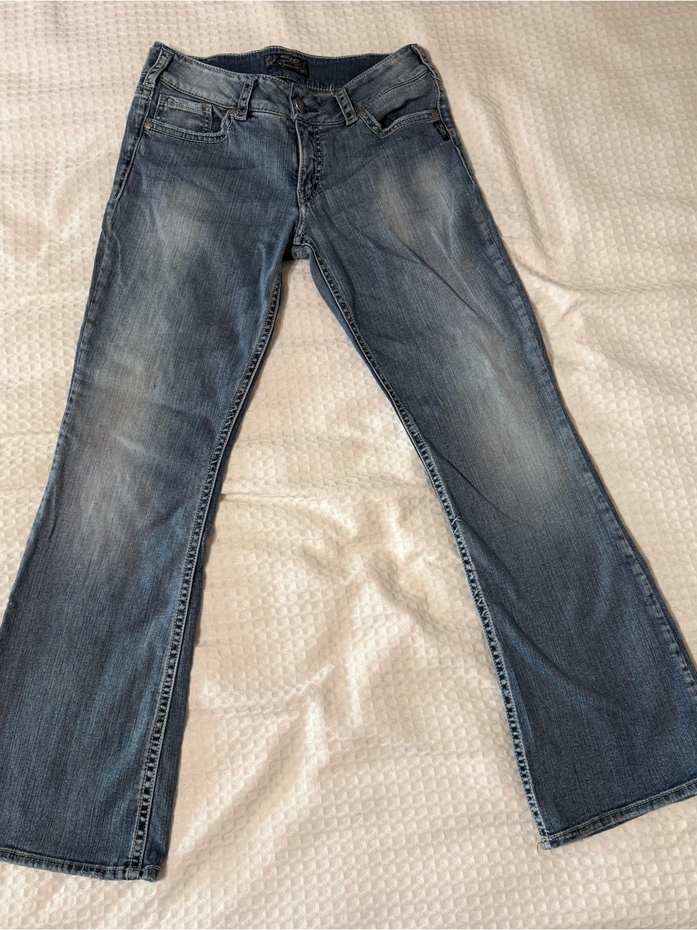 Silver Jeans Suki Women's Faded Blue Bootcut Jeans